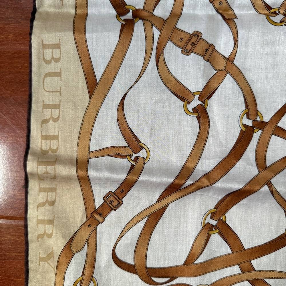 Burberry Beige and Brown Belt Pattern Cotton Scarf Handkerchief 22”x22” NEW - Picture 6 of 8